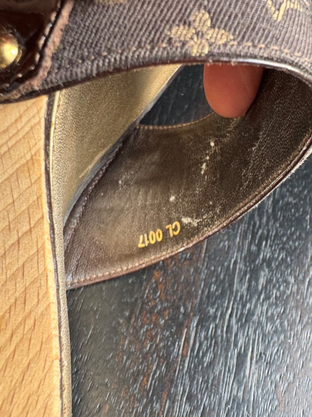 LOUIS VUITTON Monogram Brown Bow Wooden Clog Sandals - Picture 6 of 12